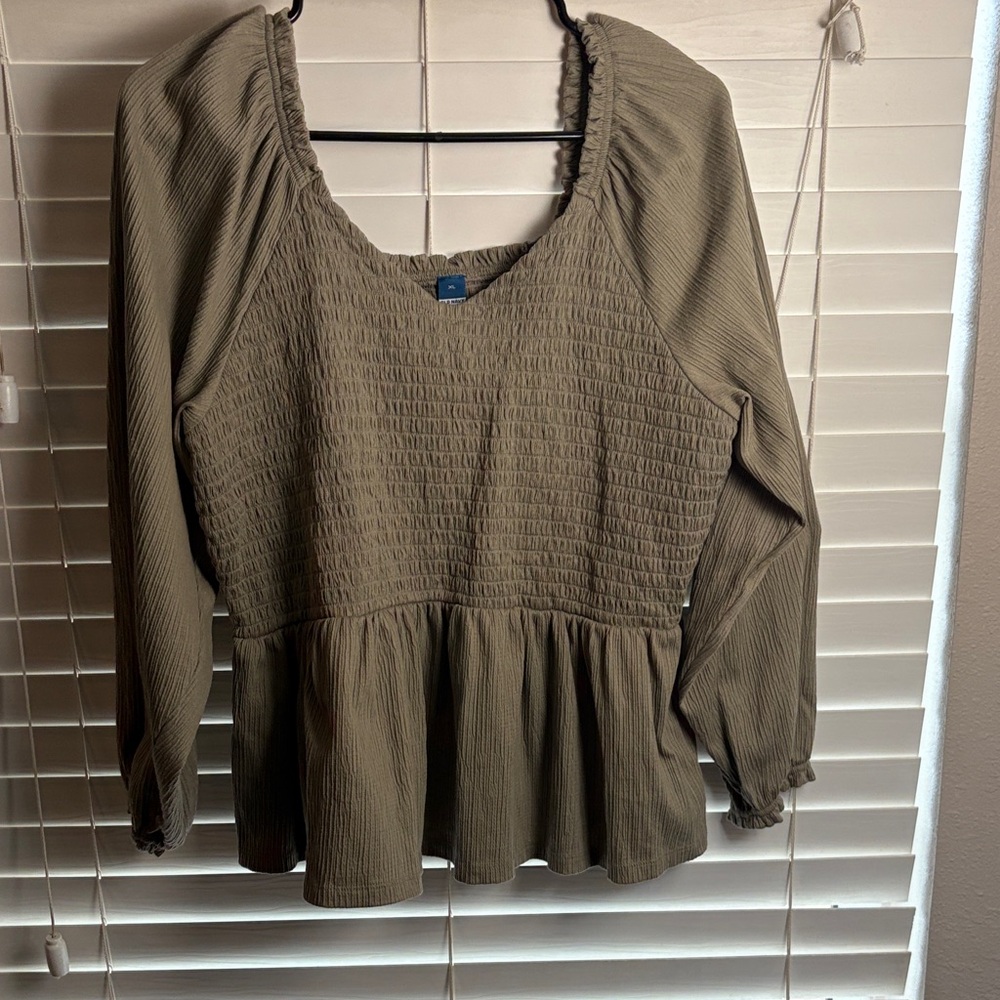 Old Navy Olive Long Sleeve Blouse
